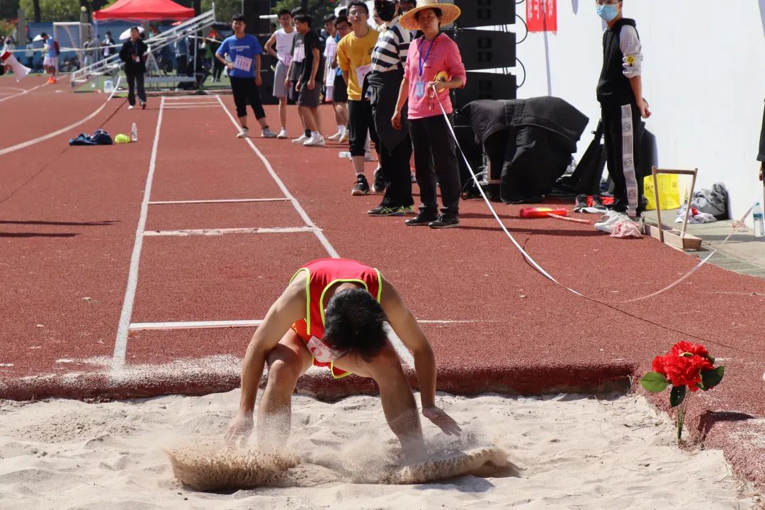 中做出针对 中做出针对
