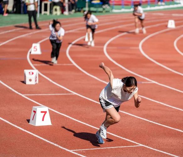 克拉克斯顿 克拉克斯顿